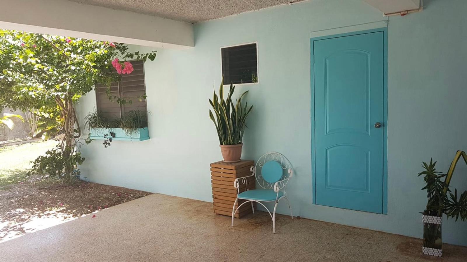 Ancella'S Garden Apartment-Beach-5Min Drive, 1 Hr Montego Bay, 25 Mins Ocho Rios, Continental Breakfast Runaway Bay Exterior foto